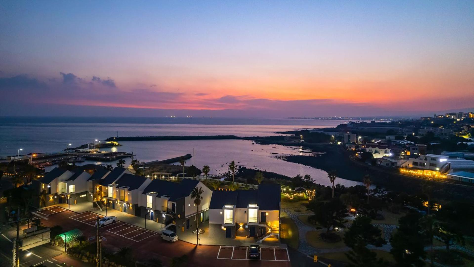 Jeju Badayeon Villa Seogwipo Exterior photo